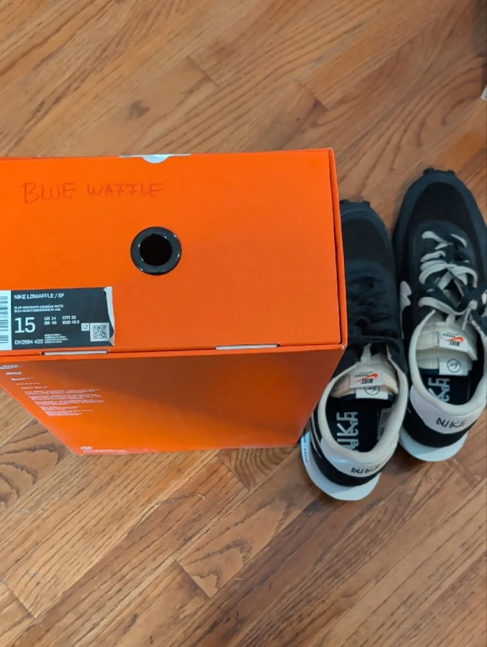 Nike x sacai Fragment Navy/White Runner - Men
